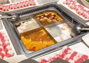 3萬月薪「8天被扣8萬」　海底撈員工公開明細！網竟一面倒挺店家