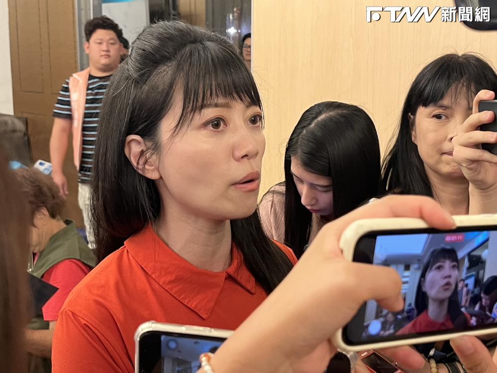 願和吳欣岱做整合民調　高嘉瑜：因分裂保送國民黨非支持者期待