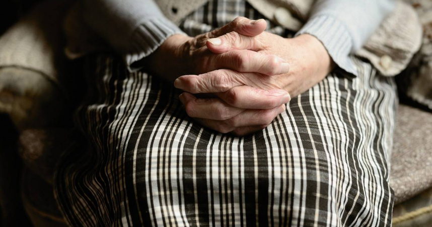 火災不救人只找遺囑？　阿嬤氣壞財產全給無血緣「小叔」：希望是親生的